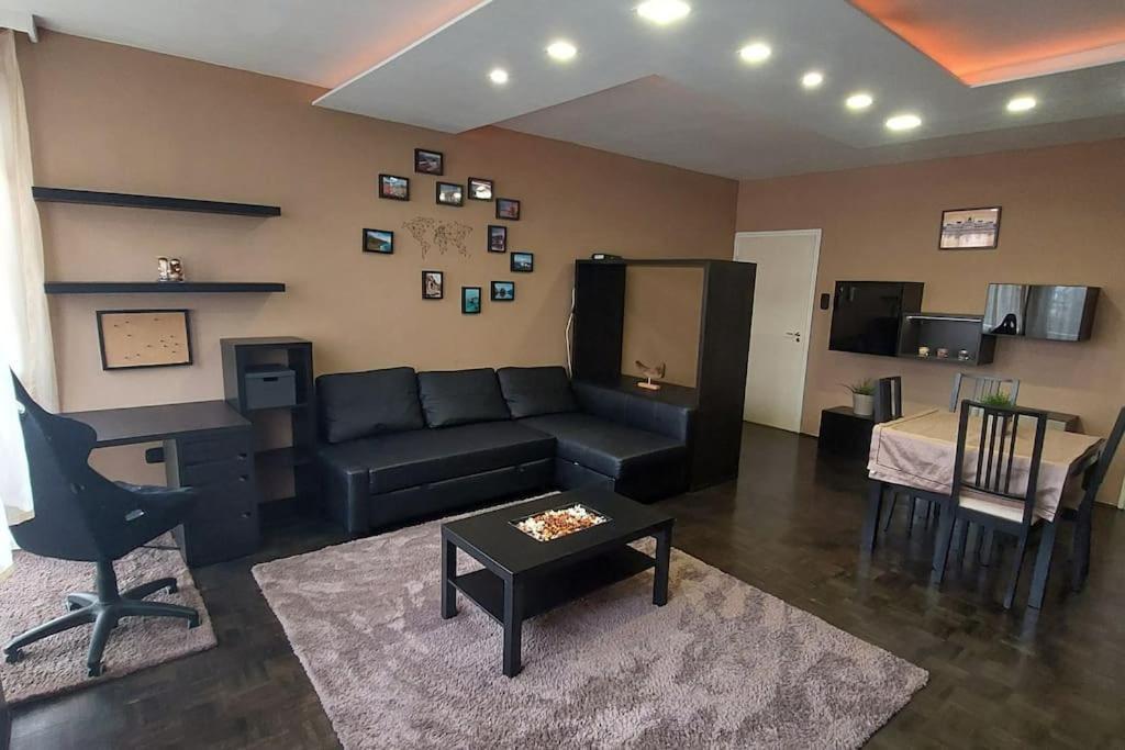 Glowing Home-Ponty16 Budapeste Exterior foto